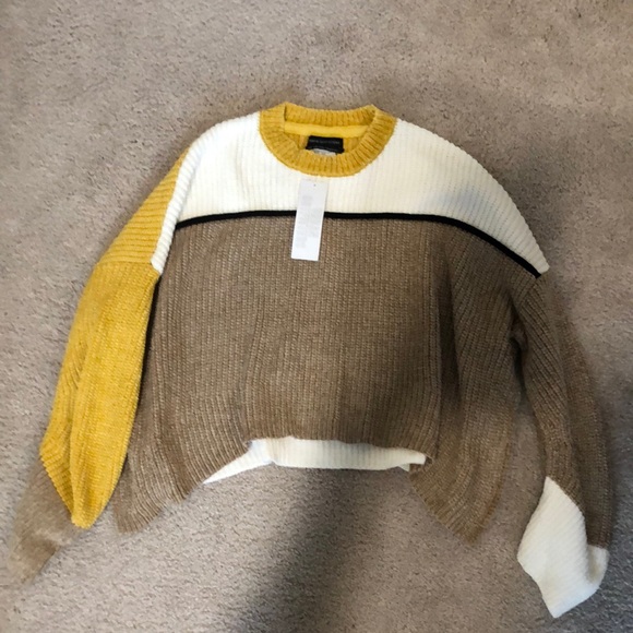 Urban Outfitters Sweaters - cropped chenille sweater